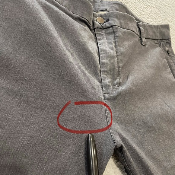 Lululemon Commission Pants Mens 35x30 Gray Chino Slim Fit Cotton Blend LM5AC0S - Picture 6 of 16